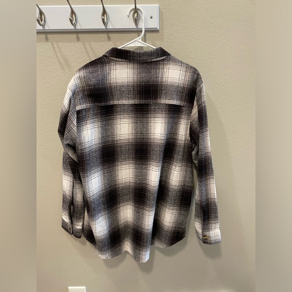 Brand New With Tags - Long Sleeve Flannel - Heavy Weight - Picture 4 of 4